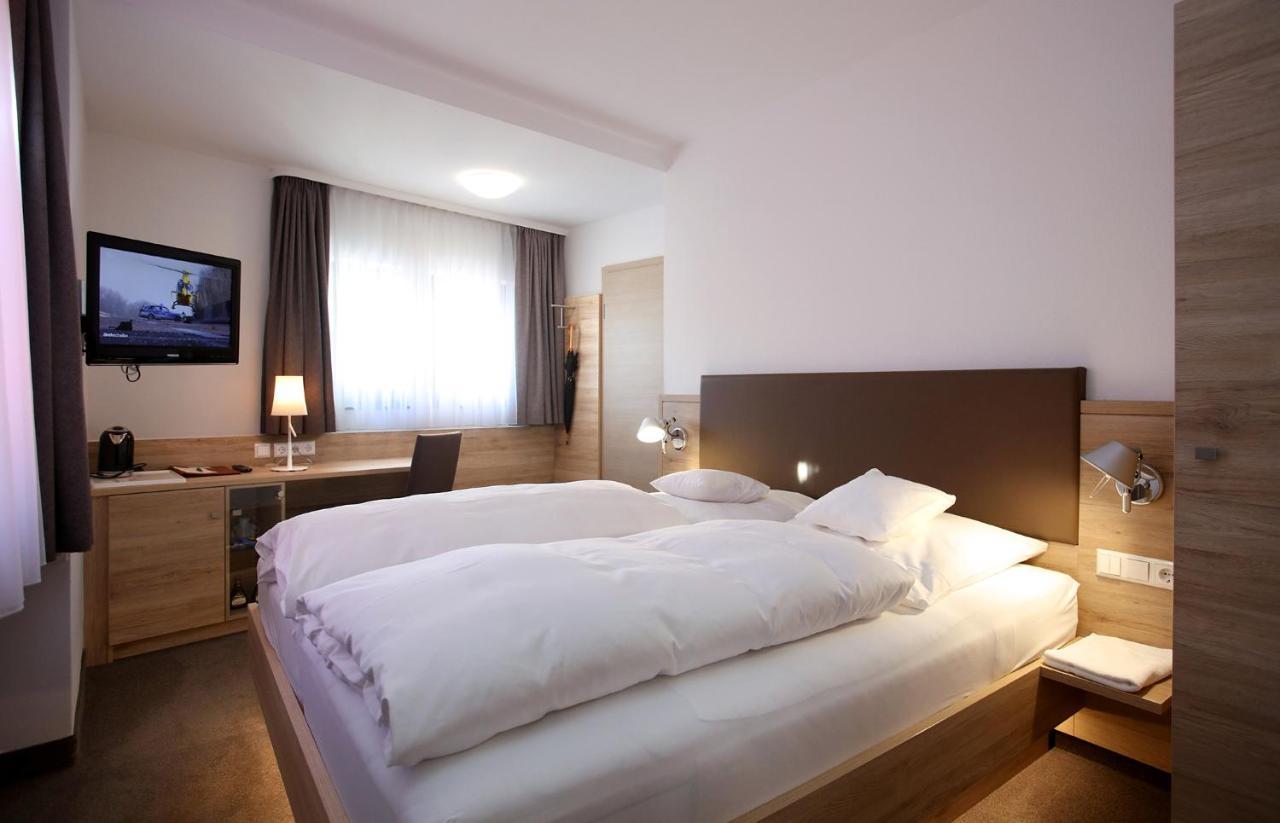 Hotel Warteck Freudenstadt Eksteriør bilde
