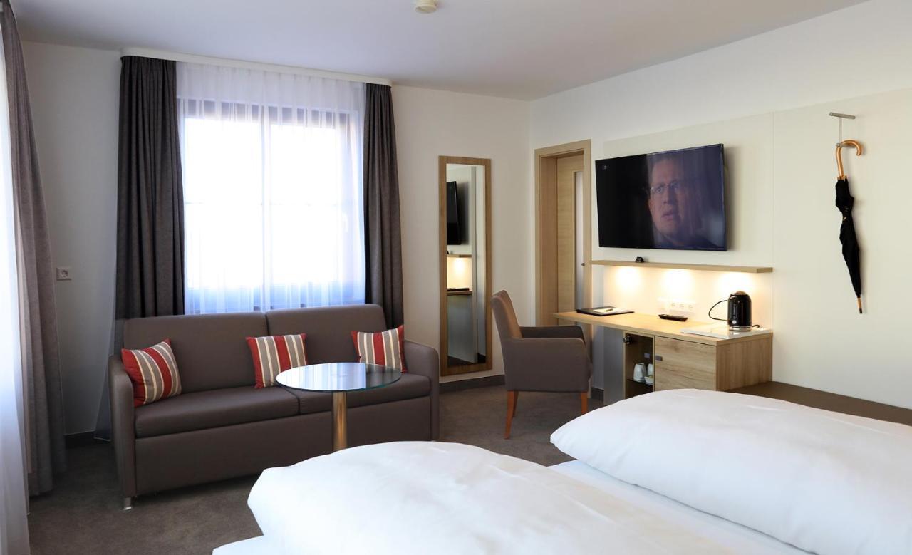 Hotel Warteck Freudenstadt Eksteriør bilde